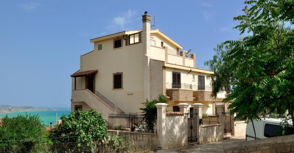 B&B Nicole Palma di Montechiaro Exteriör bild